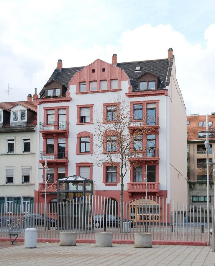 Gemuetliches Privatzimmer In Mannheims Stadtmitte 外观 照片