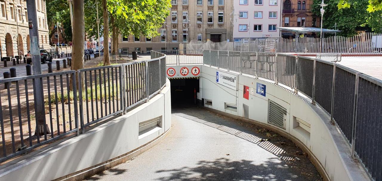 Gemuetliches Privatzimmer In Mannheims Stadtmitte 外观 照片